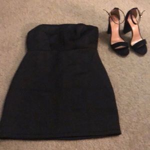 Black strapless dress